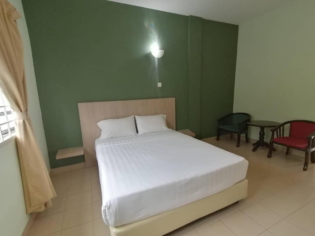 S2 Hotel Seremban Exteriör bild