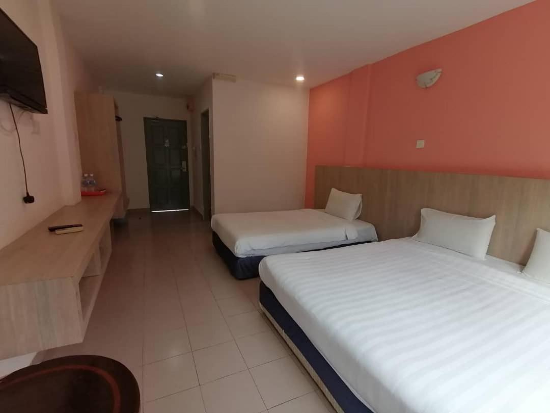 S2 Hotel Seremban Exteriör bild