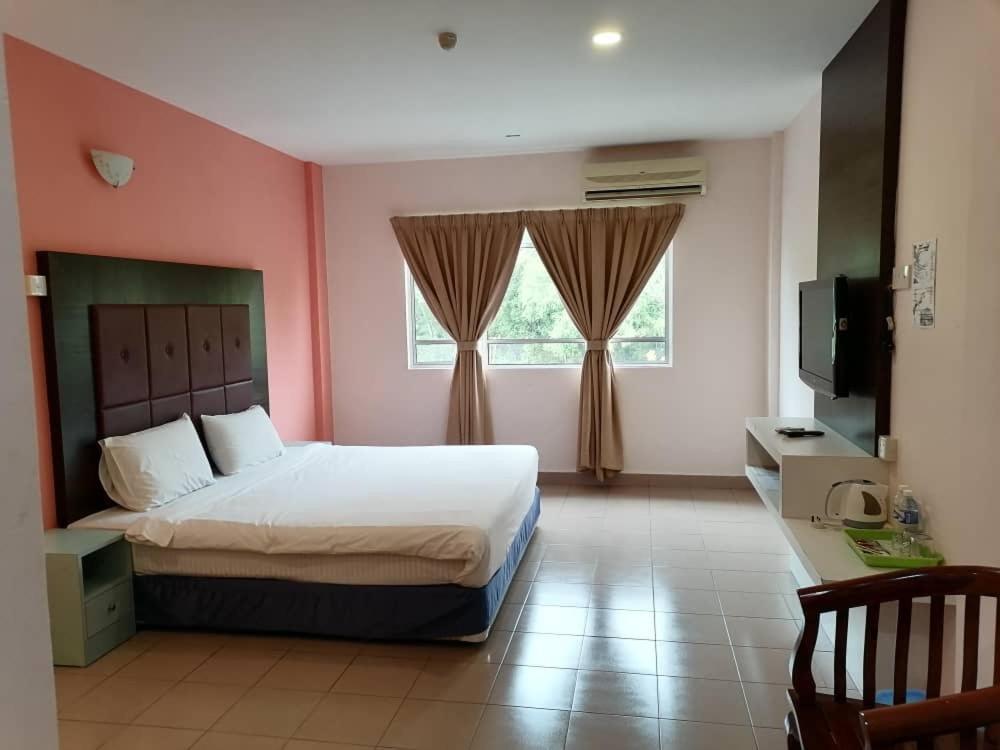 S2 Hotel Seremban Exteriör bild