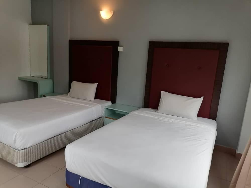 S2 Hotel Seremban Exteriör bild