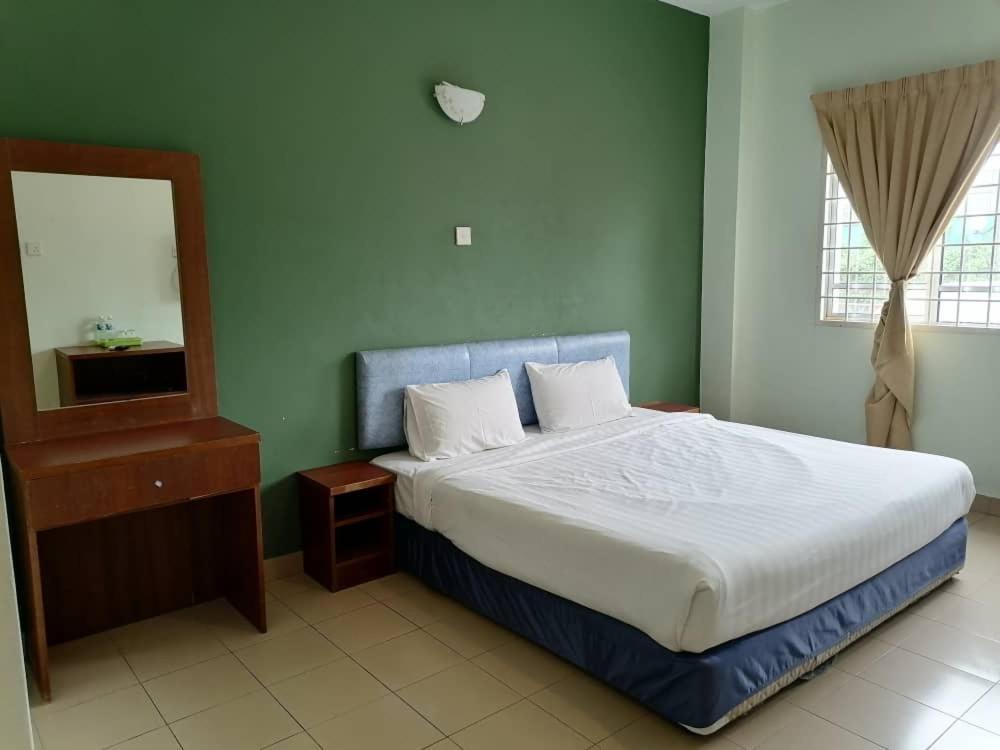 S2 Hotel Seremban Exteriör bild