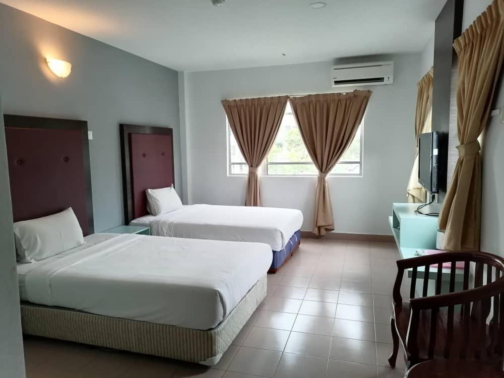 S2 Hotel Seremban Exteriör bild