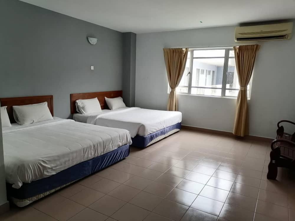 S2 Hotel Seremban Exteriör bild
